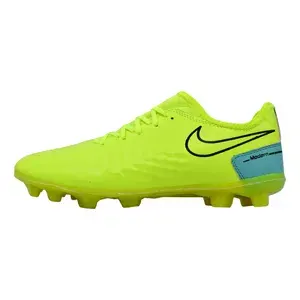 soccer shoes in stock 9411